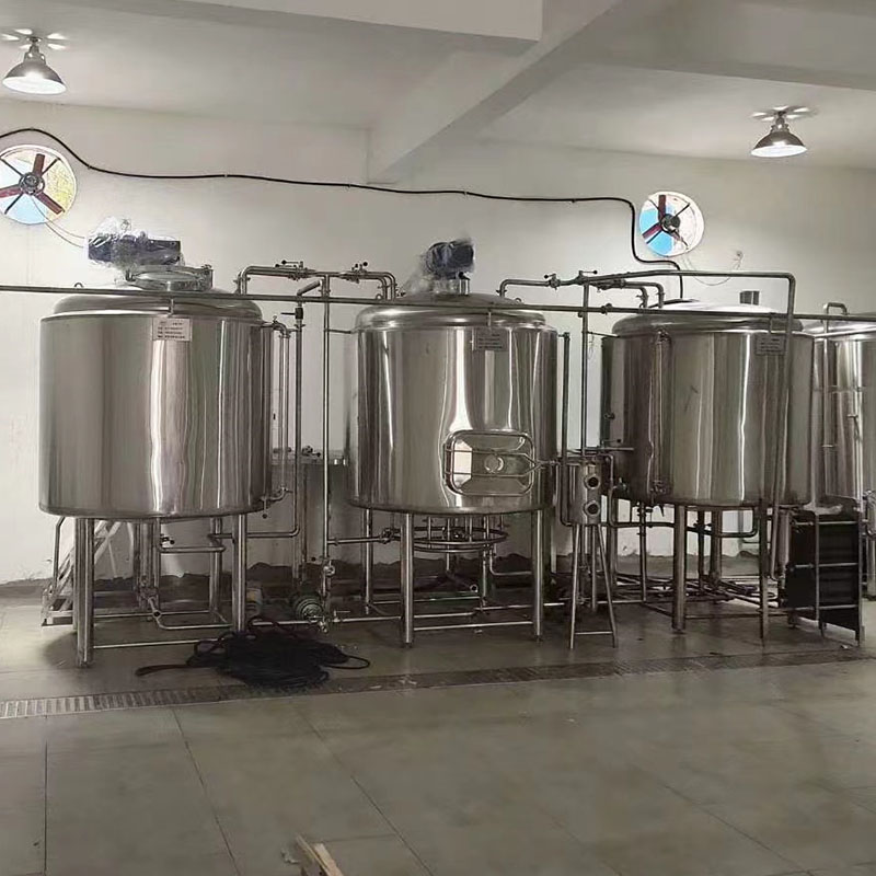富民精酿啤酒设备厂—如何延长精酿啤酒设备的使用寿命